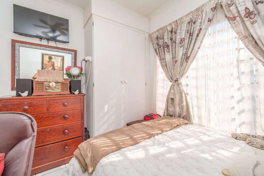 1 Bedroom Property for Sale in Highveld Gauteng