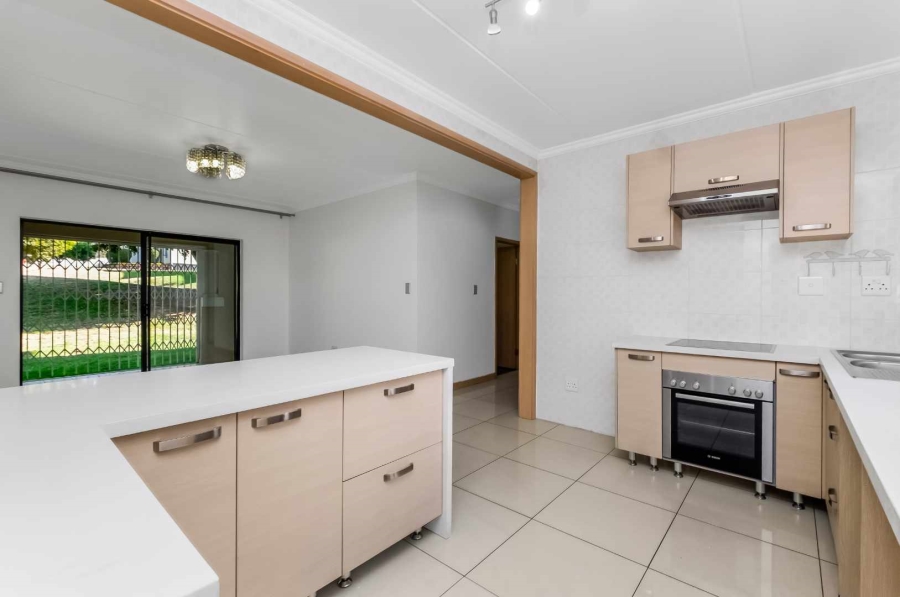 3 Bedroom Property for Sale in Broadacres Gauteng