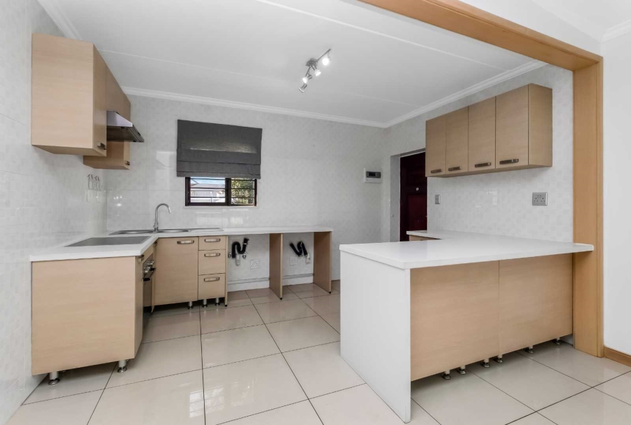 3 Bedroom Property for Sale in Broadacres Gauteng