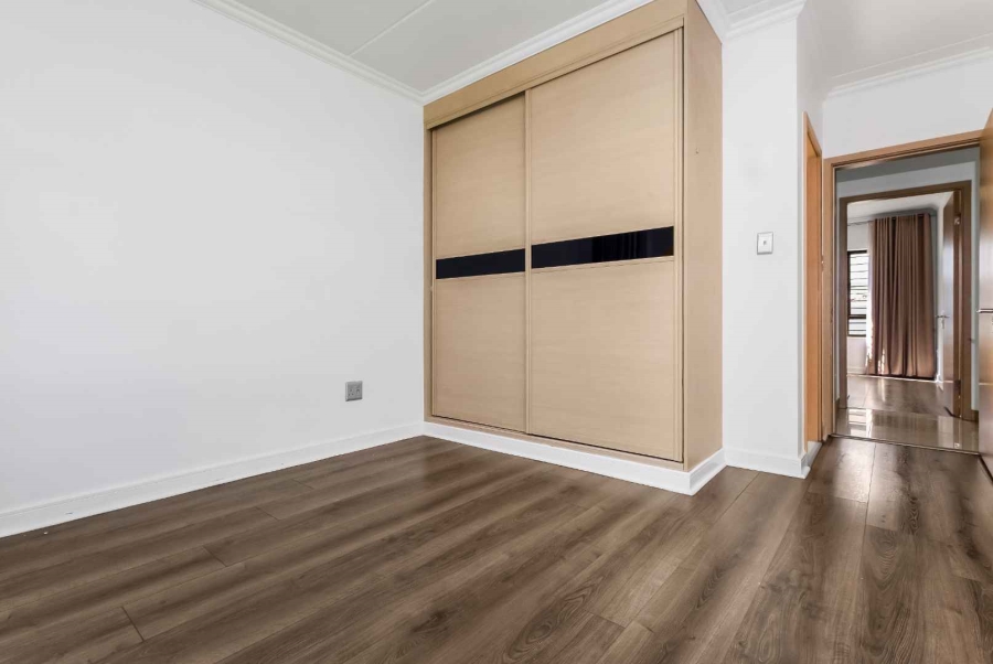 3 Bedroom Property for Sale in Broadacres Gauteng