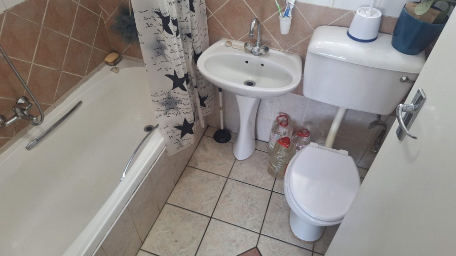 3 Bedroom Property for Sale in Strubensvallei Gauteng