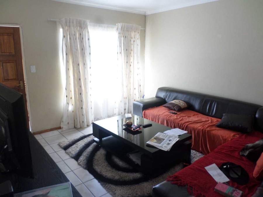 2 Bedroom Property for Sale in Ninapark Gauteng