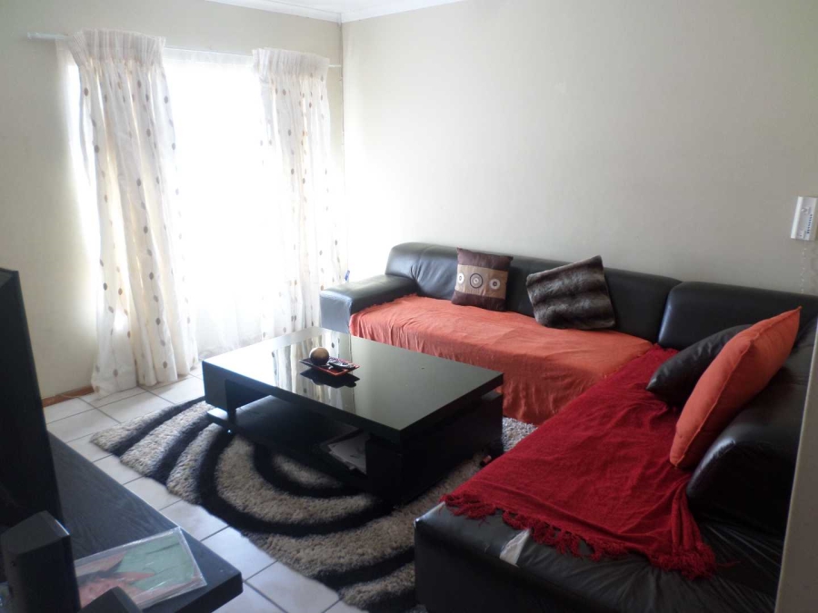 2 Bedroom Property for Sale in Ninapark Gauteng