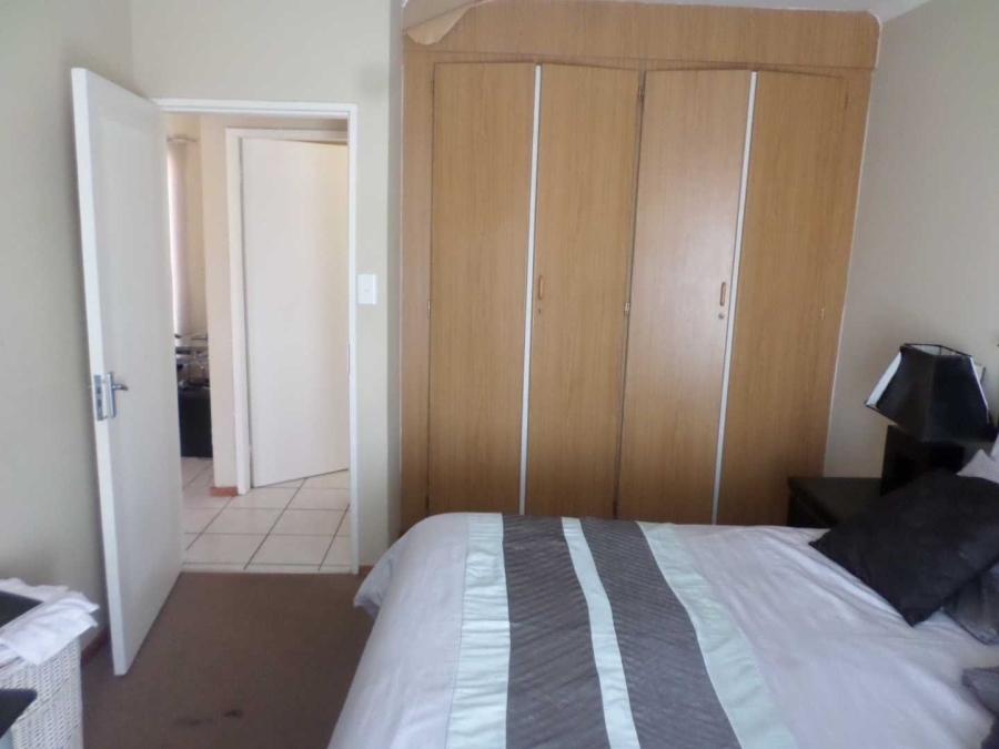 2 Bedroom Property for Sale in Ninapark Gauteng