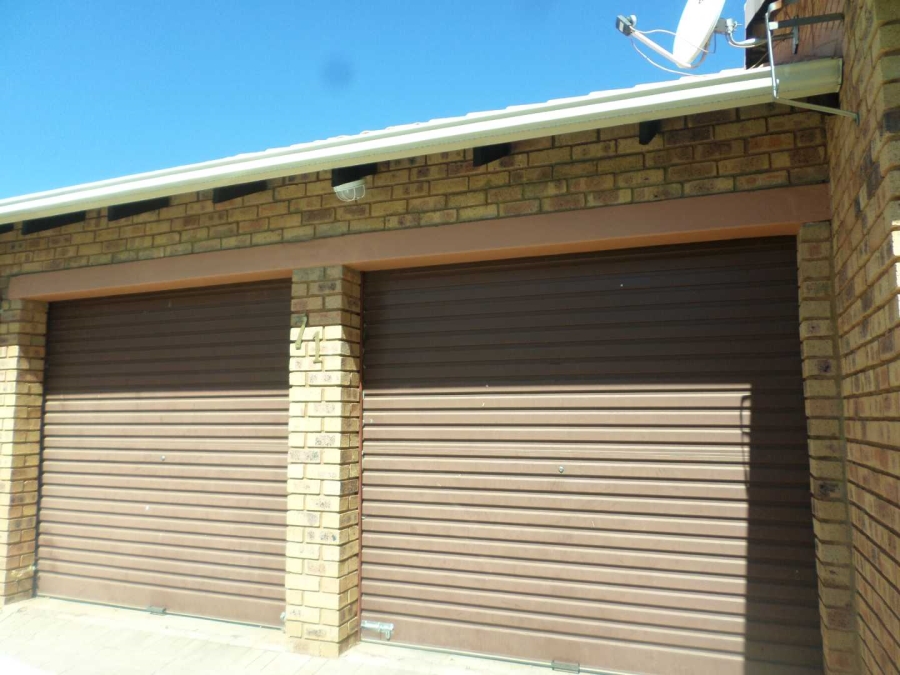 2 Bedroom Property for Sale in Ninapark Gauteng