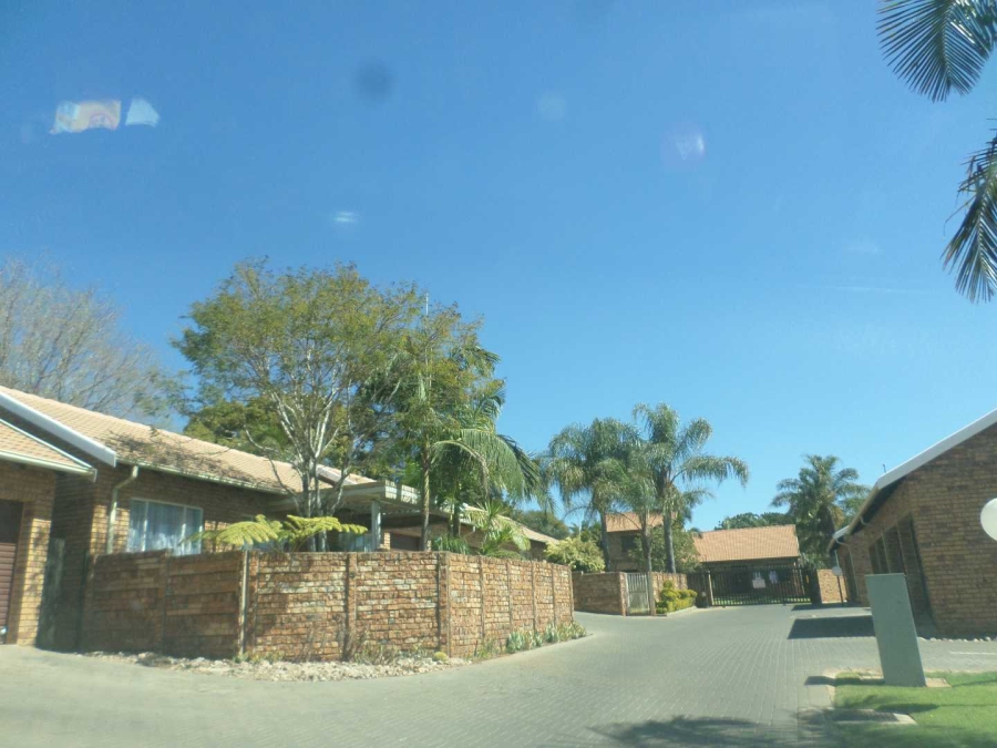 2 Bedroom Property for Sale in Ninapark Gauteng