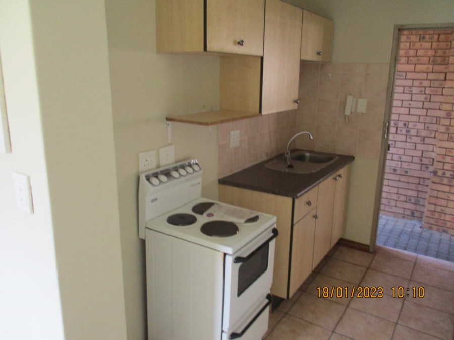 5 Bedroom Property for Sale in Hatfield Gauteng