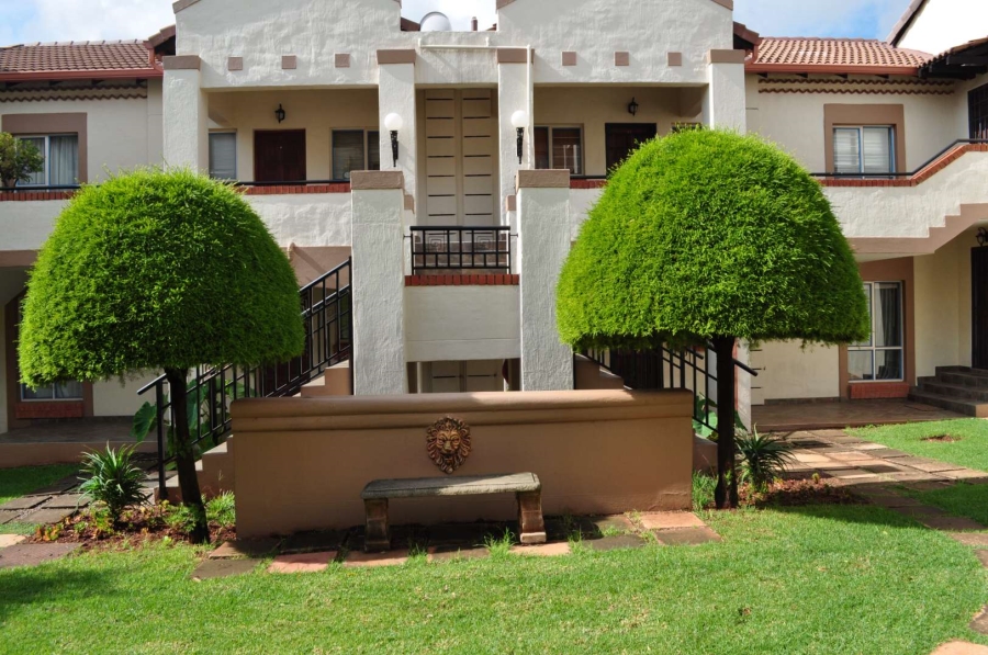 2 Bedroom Property for Sale in Faerie Glen Gauteng