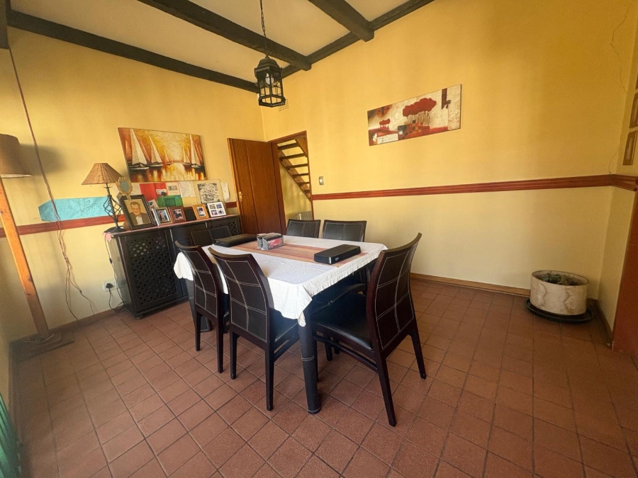 7 Bedroom Property for Sale in Walker Fruit Farms Gauteng