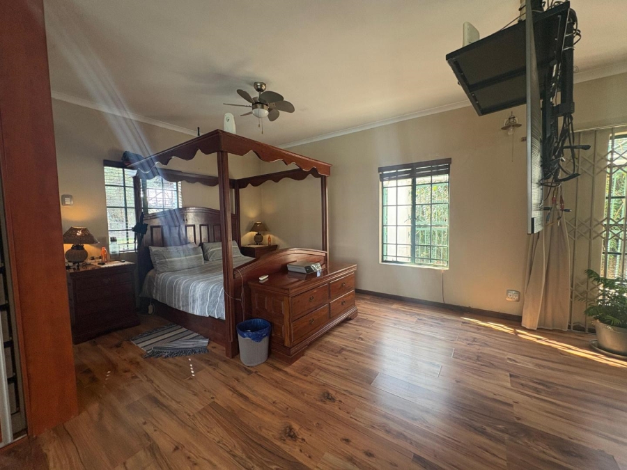 7 Bedroom Property for Sale in Walker Fruit Farms Gauteng