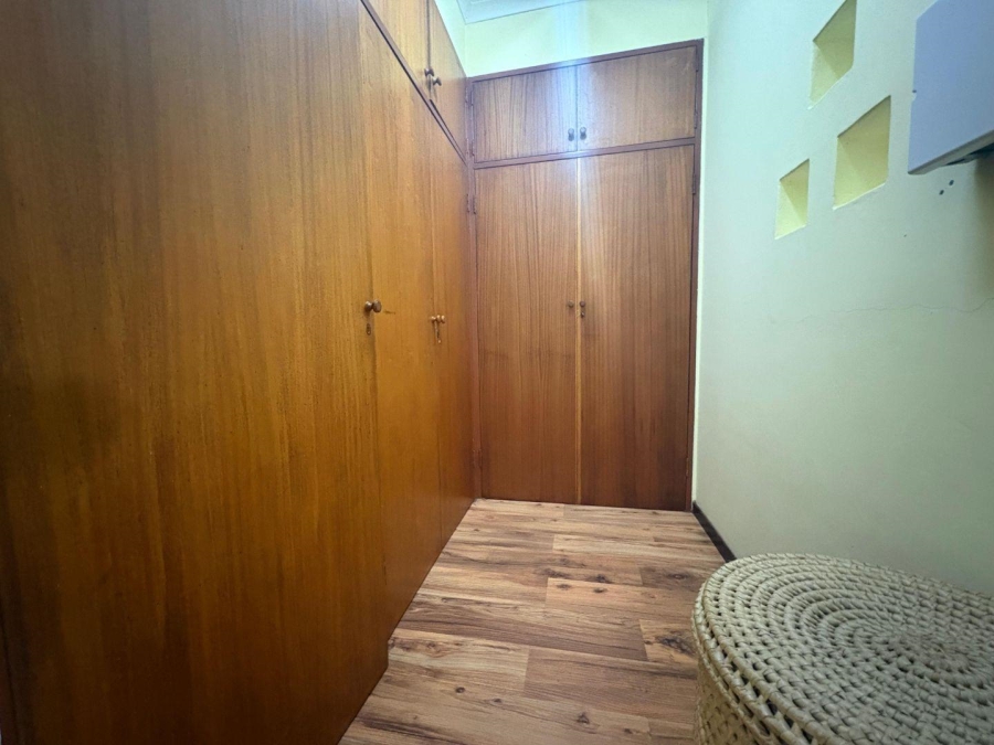 7 Bedroom Property for Sale in Walker Fruit Farms Gauteng