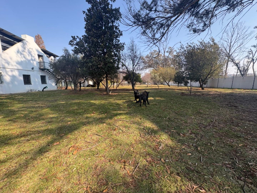 7 Bedroom Property for Sale in Walker Fruit Farms Gauteng