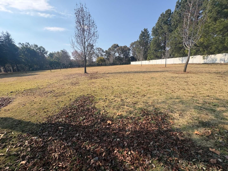 7 Bedroom Property for Sale in Walker Fruit Farms Gauteng