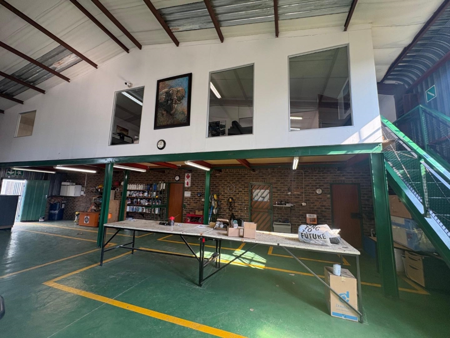 7 Bedroom Property for Sale in Walker Fruit Farms Gauteng