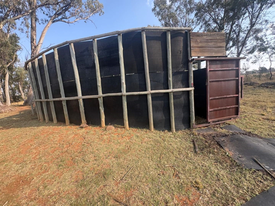 7 Bedroom Property for Sale in Walker Fruit Farms Gauteng