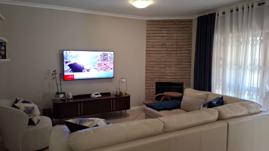 2 Bedroom Property for Sale in Meyersdal Gauteng