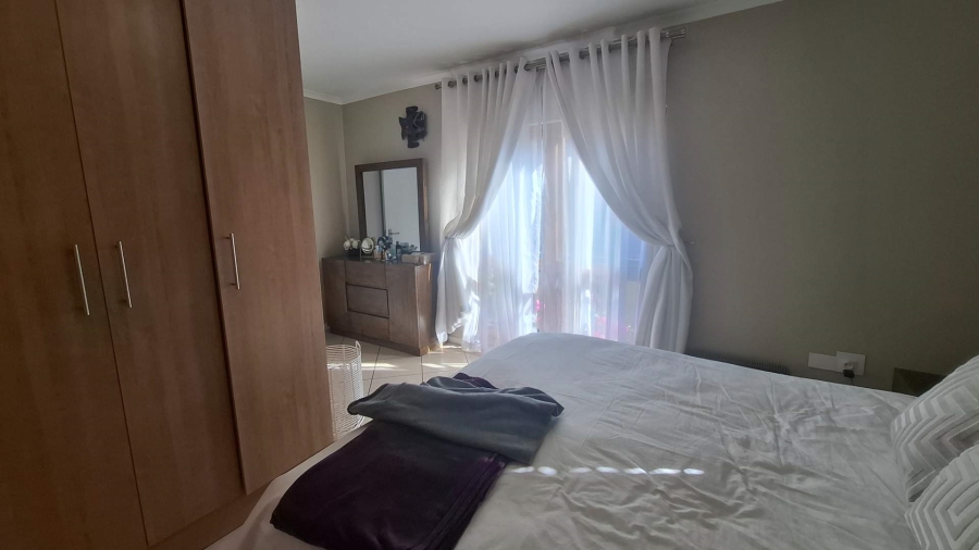 2 Bedroom Property for Sale in Meyersdal Gauteng