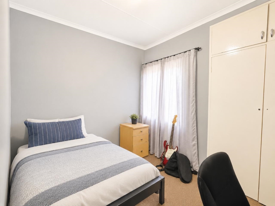 3 Bedroom Property for Sale in Garsfontein Gauteng