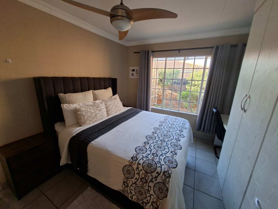 2 Bedroom Property for Sale in Allens Nek Gauteng