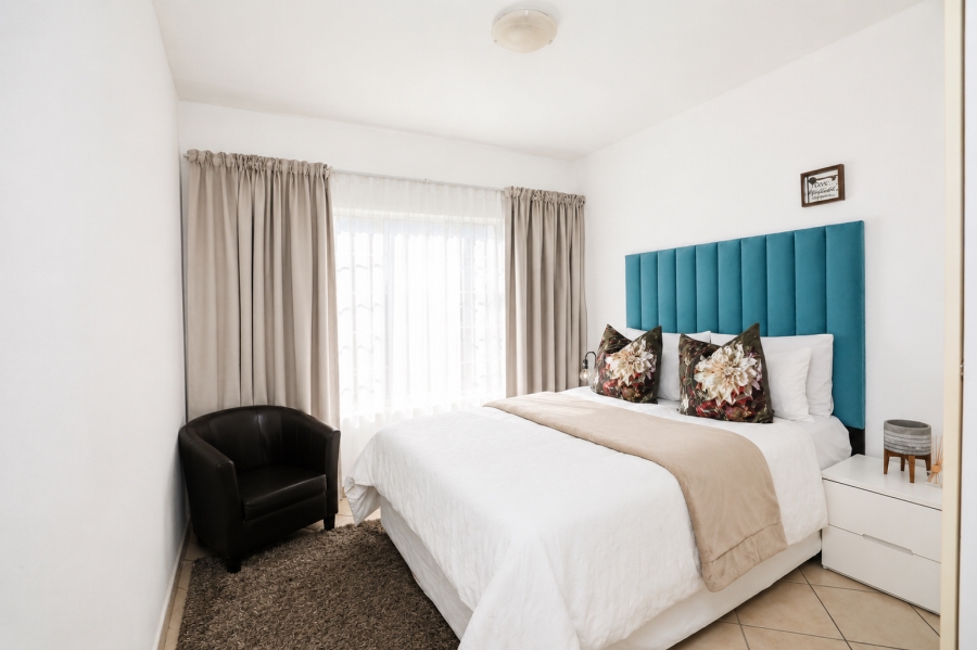 2 Bedroom Property for Sale in Honeypark Gauteng