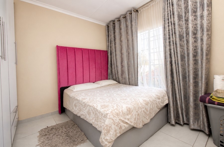 3 Bedroom Property for Sale in Wilgeheuwel Gauteng