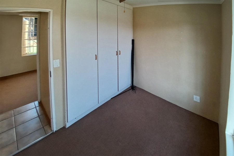 3 Bedroom Property for Sale in Glen Erasmia Gauteng