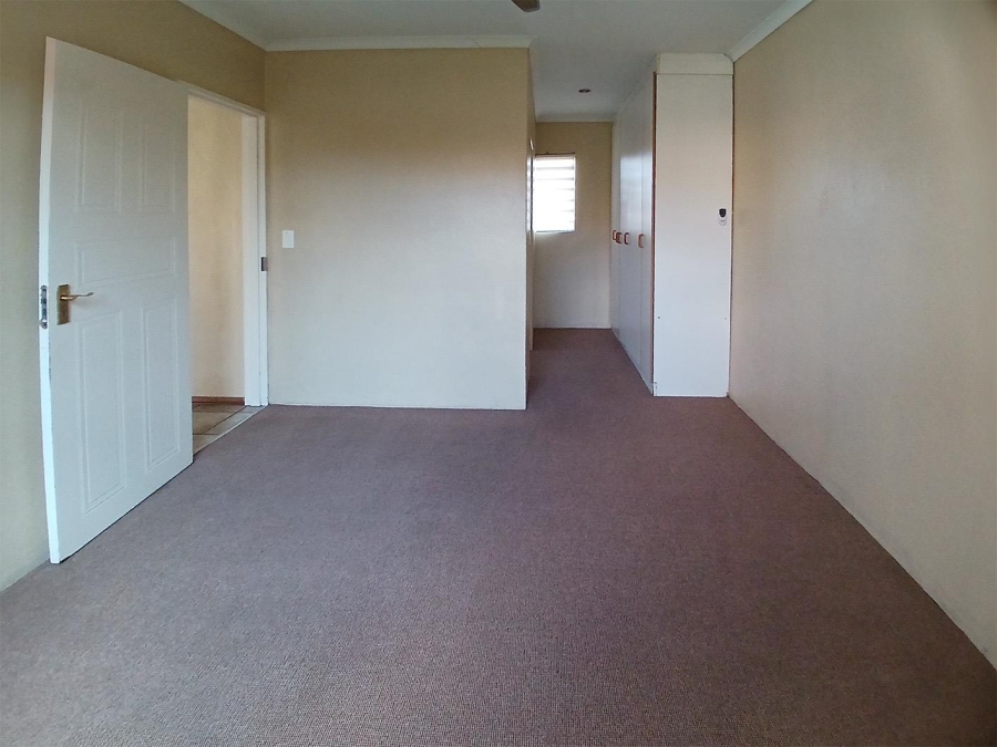 3 Bedroom Property for Sale in Glen Erasmia Gauteng