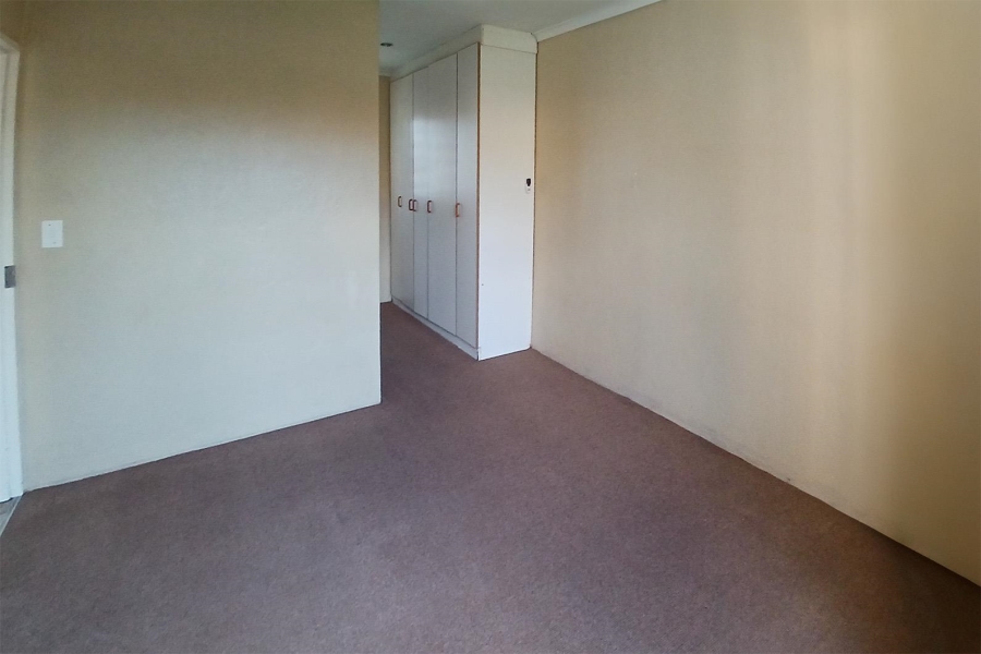 3 Bedroom Property for Sale in Glen Erasmia Gauteng