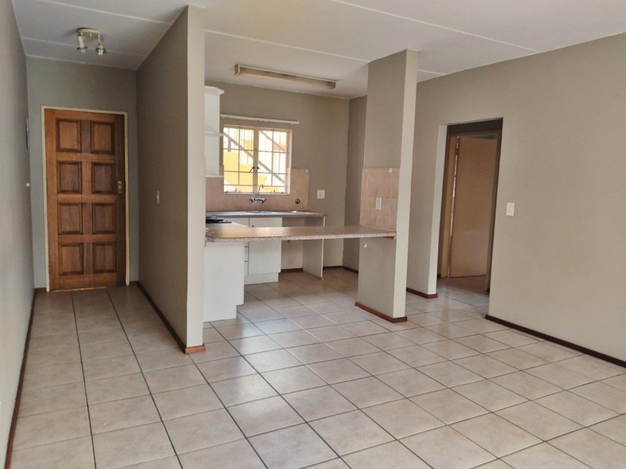 1 Bedroom Property for Sale in Sundowner Gauteng