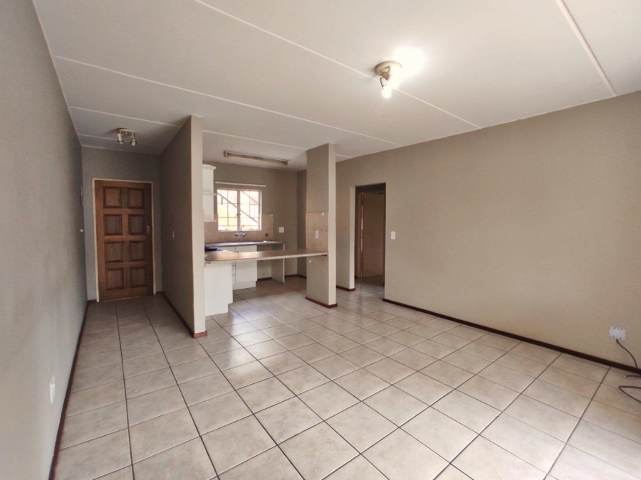 1 Bedroom Property for Sale in Sundowner Gauteng