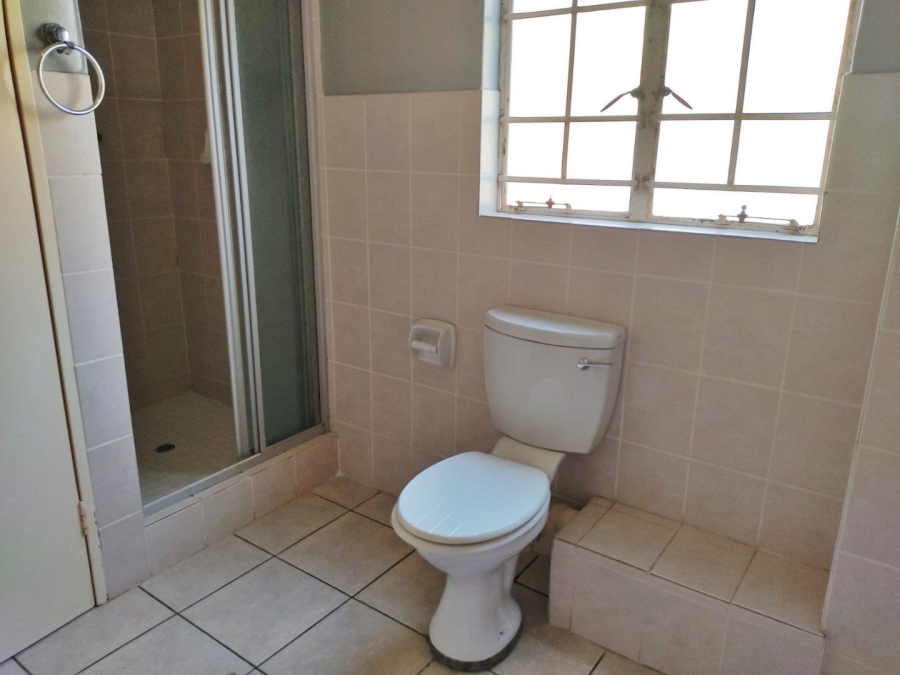 1 Bedroom Property for Sale in Sundowner Gauteng