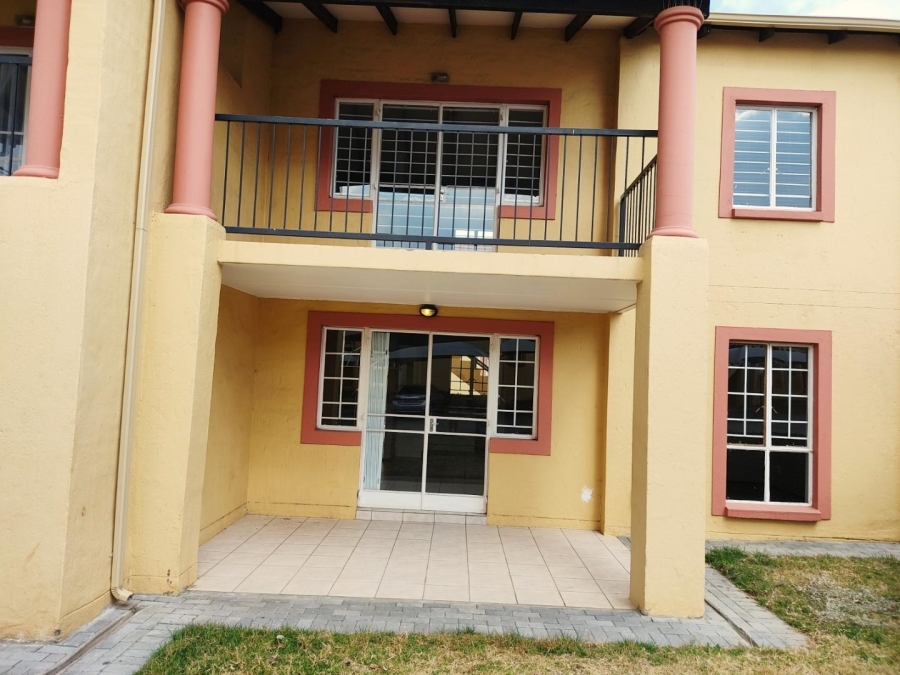 1 Bedroom Property for Sale in Sundowner Gauteng
