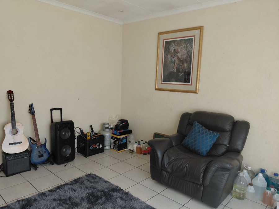 3 Bedroom Property for Sale in Birchleigh Gauteng