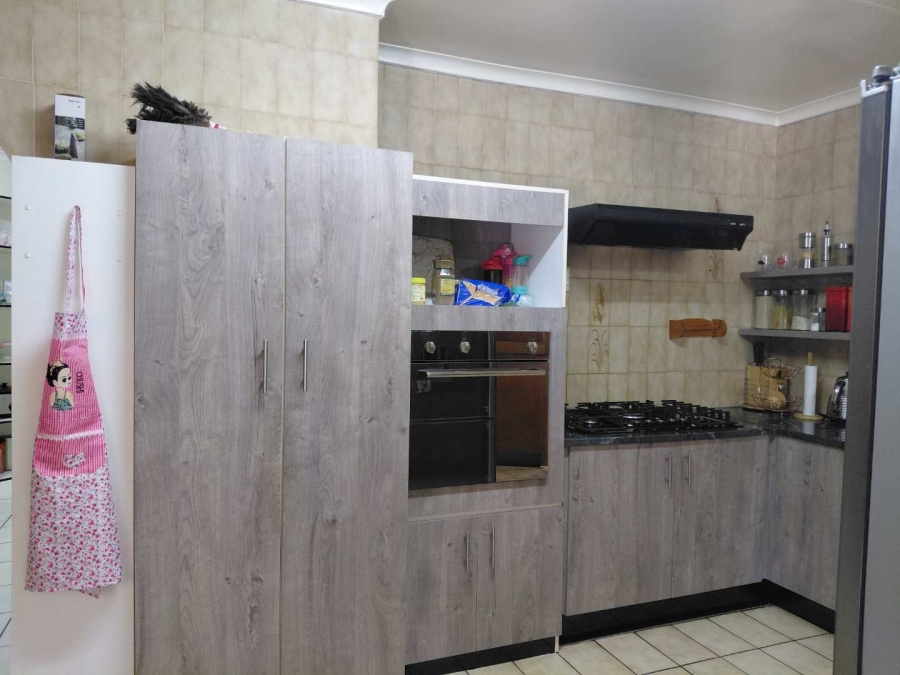 3 Bedroom Property for Sale in Birchleigh Gauteng