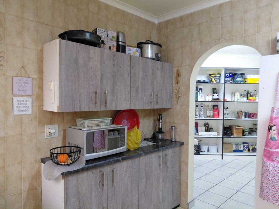 3 Bedroom Property for Sale in Birchleigh Gauteng