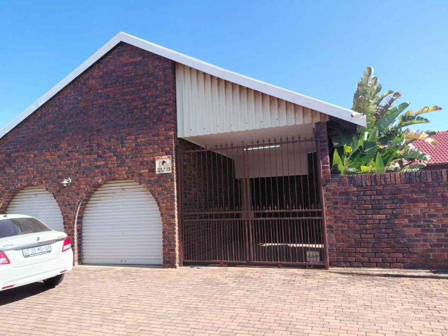 3 Bedroom Property for Sale in Birchleigh Gauteng