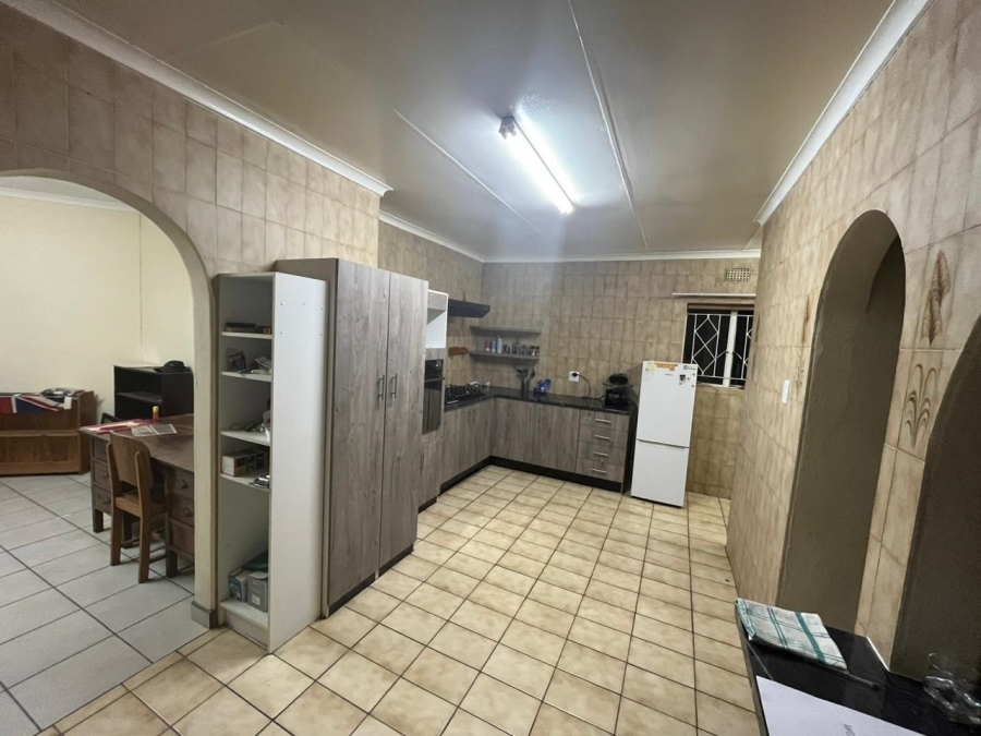 3 Bedroom Property for Sale in Birchleigh Gauteng