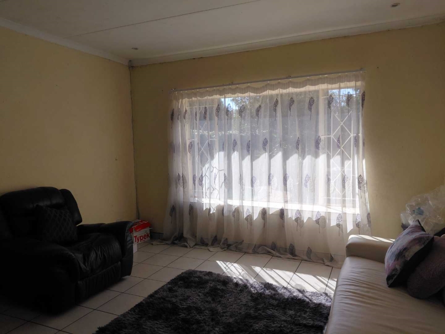 3 Bedroom Property for Sale in Birchleigh Gauteng
