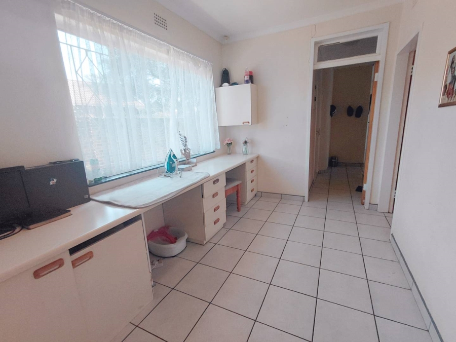 3 Bedroom Property for Sale in Birchleigh Gauteng