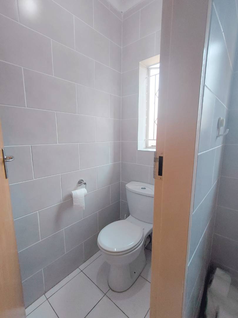 3 Bedroom Property for Sale in Birchleigh Gauteng