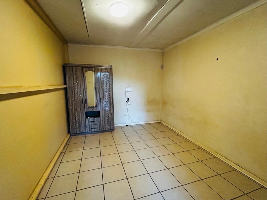 8 Bedroom Property for Sale in Vanderbijlpark CW 3 Gauteng