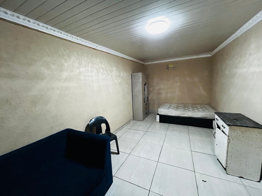 8 Bedroom Property for Sale in Vanderbijlpark CW 3 Gauteng