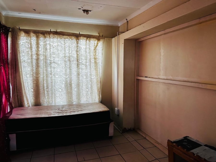 8 Bedroom Property for Sale in Vanderbijlpark CW 3 Gauteng