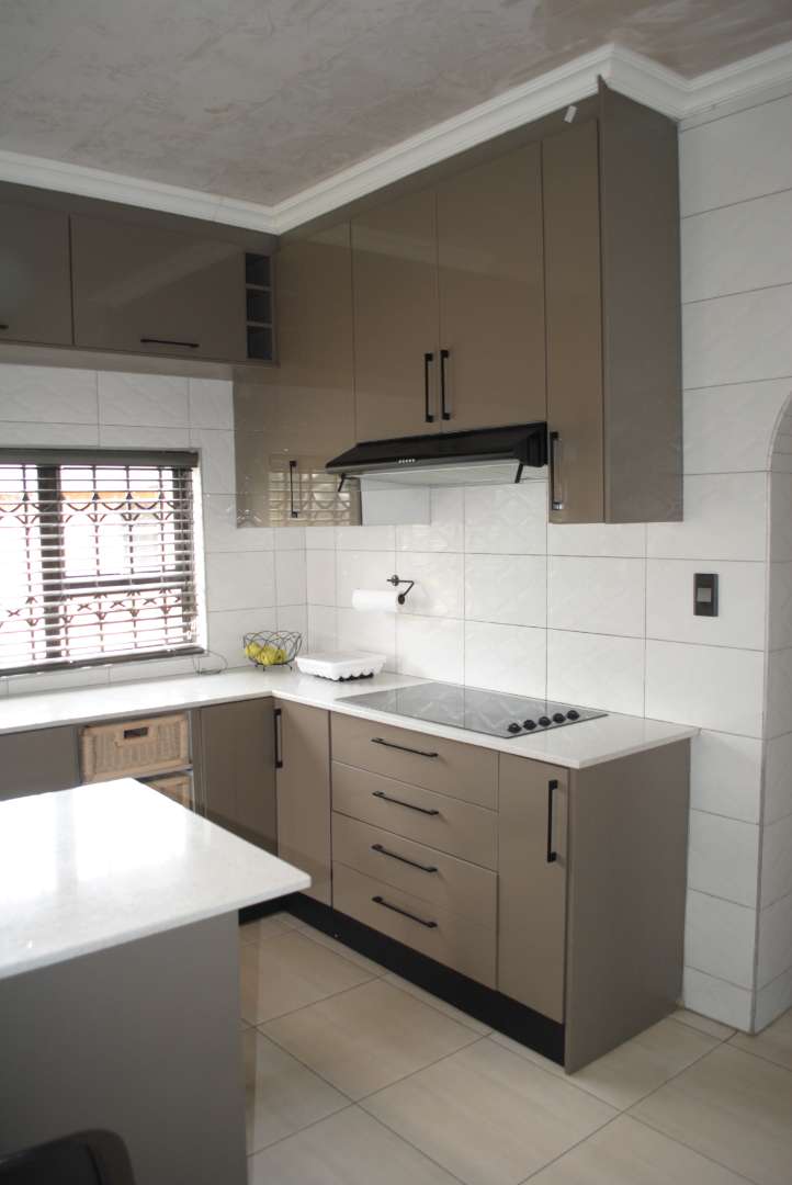 3 Bedroom Property for Sale in Walker Fruit Farms Gauteng