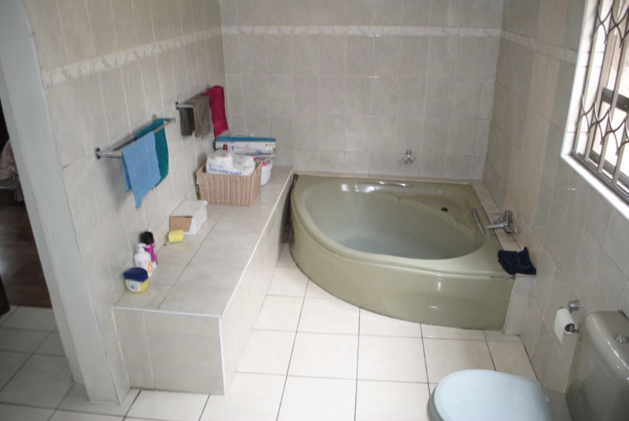 3 Bedroom Property for Sale in Walker Fruit Farms Gauteng