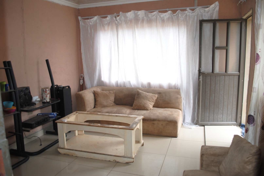 3 Bedroom Property for Sale in Walker Fruit Farms Gauteng