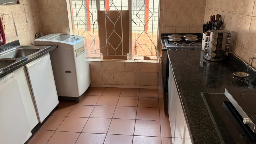 3 Bedroom Property for Sale in Bramley Gauteng