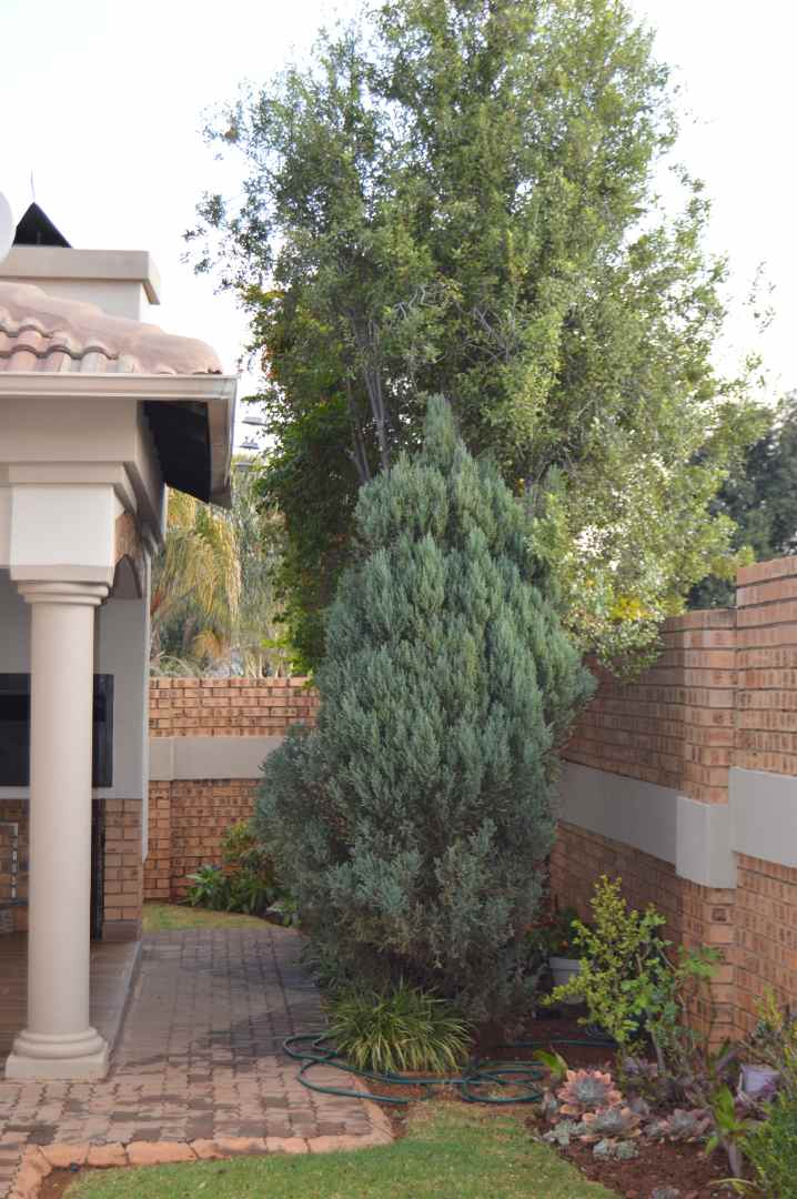 3 Bedroom Property for Sale in The Wilds Gauteng