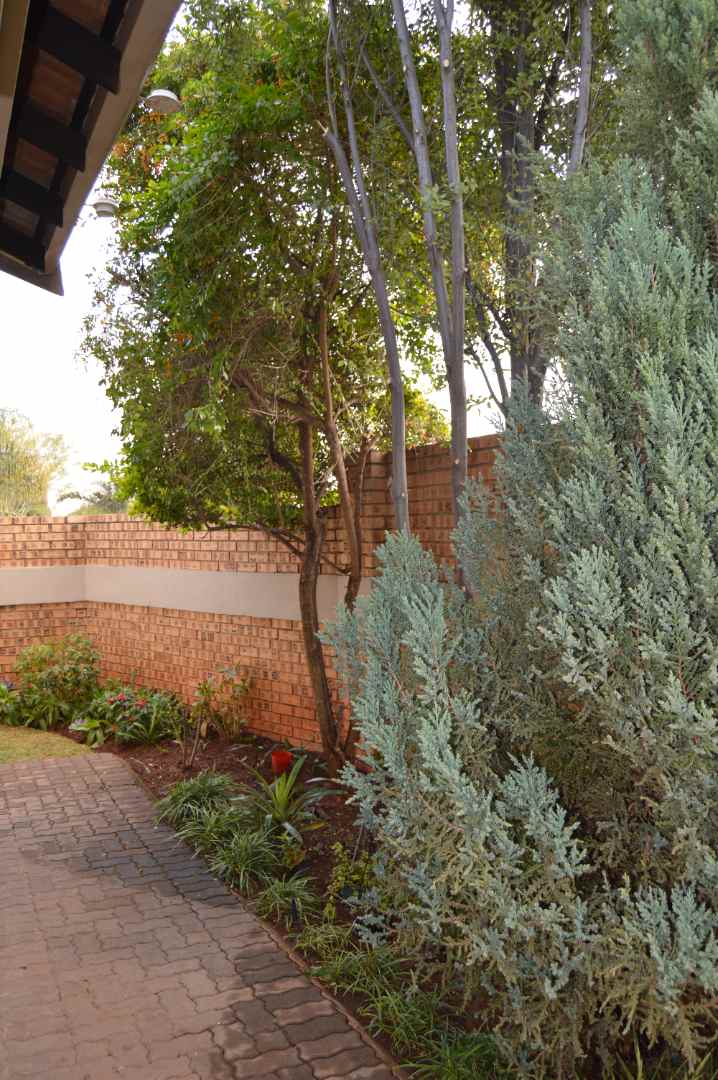 3 Bedroom Property for Sale in The Wilds Gauteng