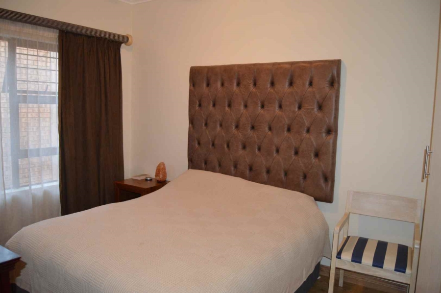 3 Bedroom Property for Sale in The Wilds Gauteng
